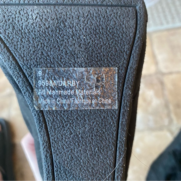 Maurices Black Wedge Booties Size 9 - Picture 5 of 5